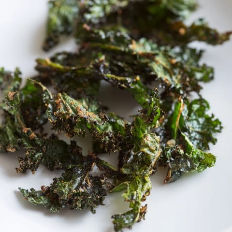 Baked Kale Chips Snack