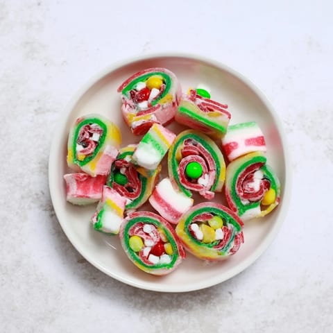 Easy Christmas Fruit Rollup Sushi