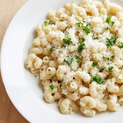 Delicious, simple ditalini pasta with creamy garlic sauce, perfect for a cozy weeknight meal.