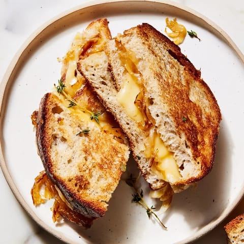 Caramelized Onion Gruyère Cheese